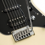 Cort elektromos gitár, nyárfa test, Seymour Duncan hangszedők, Military Beige